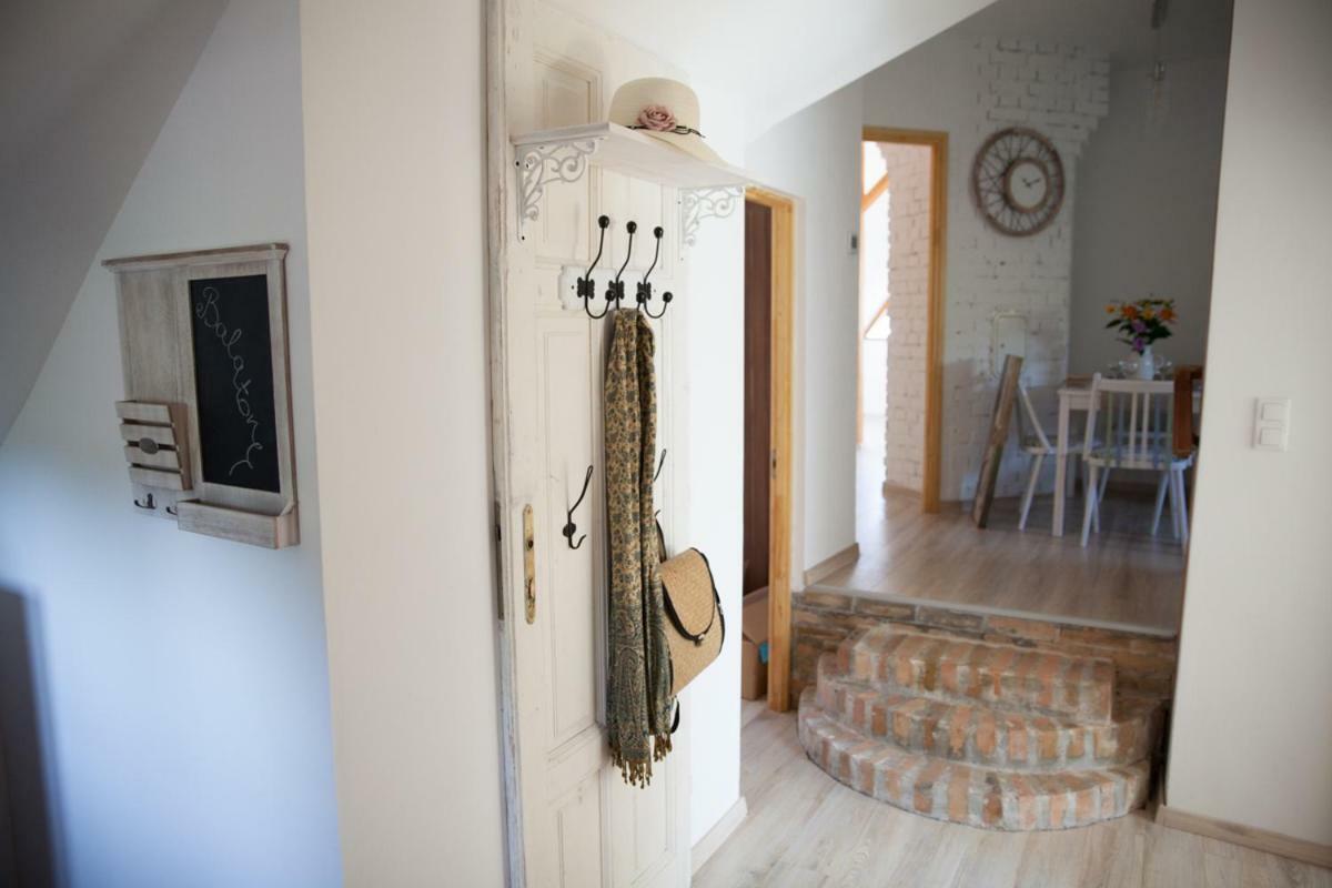 Lakeview Residence Balaton Balatonszarszo Eksteriør billede